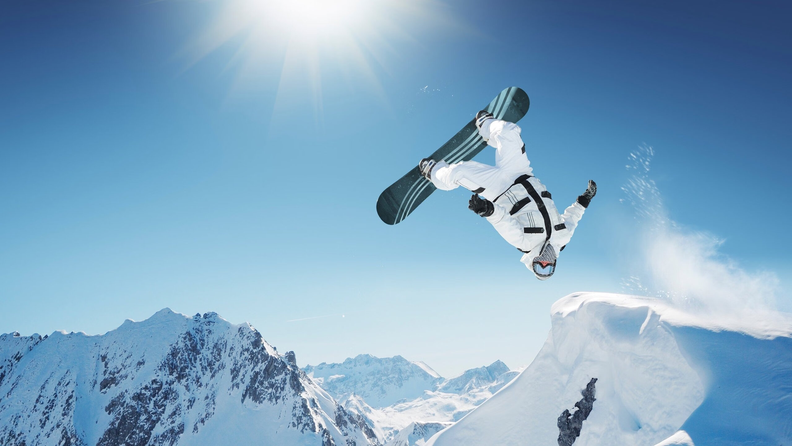 绚丽瞬间：半场封盖、三分绝杀、精彩抢断一应俱全！